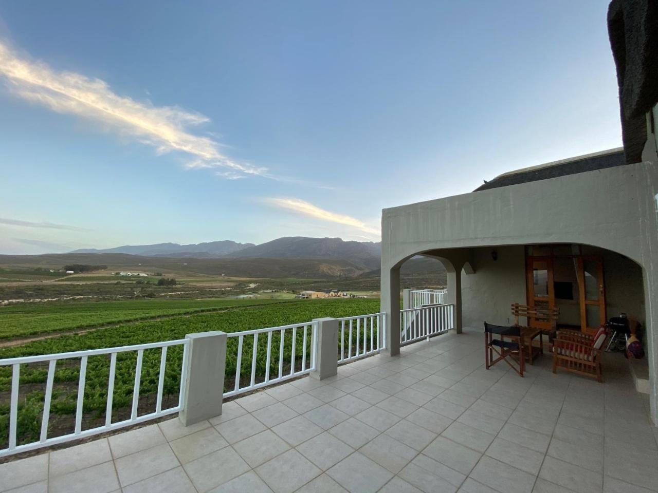 Lord's Wine Farm — 4-Star Luxury Hotel in Mcgregor, South Africa