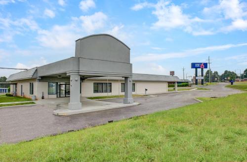 Motel 6 Chickasha Ok - photo 2