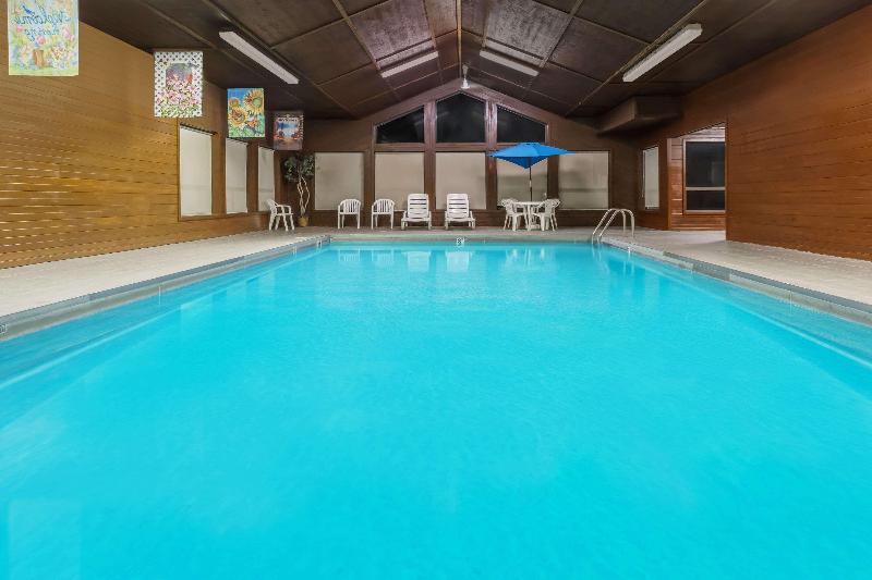 Days Inn by Wyndham Sidney NE - photo 17
