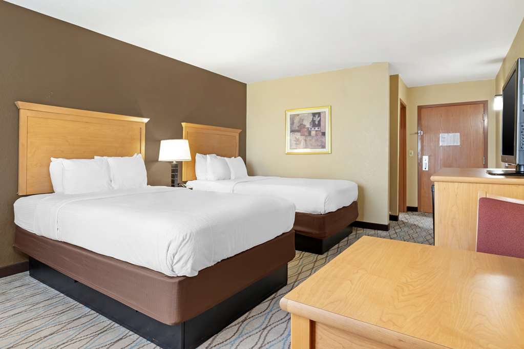 Best Western Locust Grove Inn & Suites - photo 20