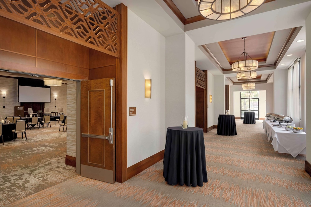 Embassy Suites Chattanooga Hamilton Place - photo 45