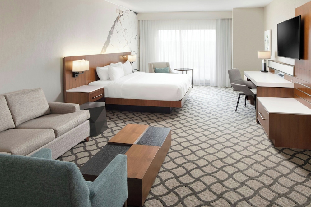 Marriott Dallas Allen Hotel & Convention Center - photo 12