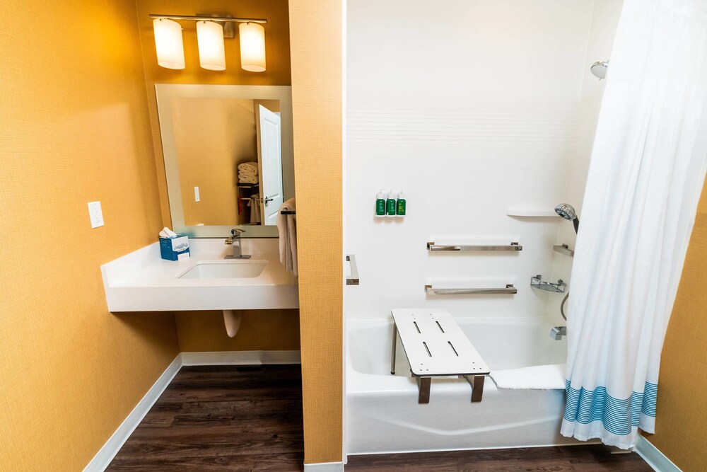 TownePlace Suites By Marriott Las Vegas Stadium District - photo 25