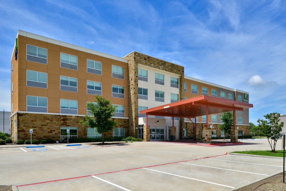 Holiday Inn Express & Suites Wylie West by IHG - photo 54