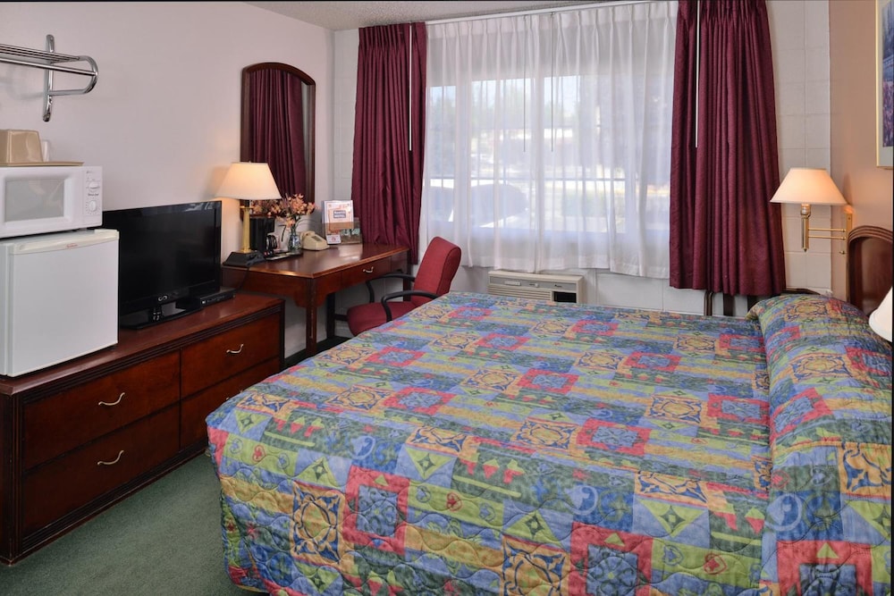 The Maverick Motel Main Street USA Collection by PNW Hospitality - photo 28