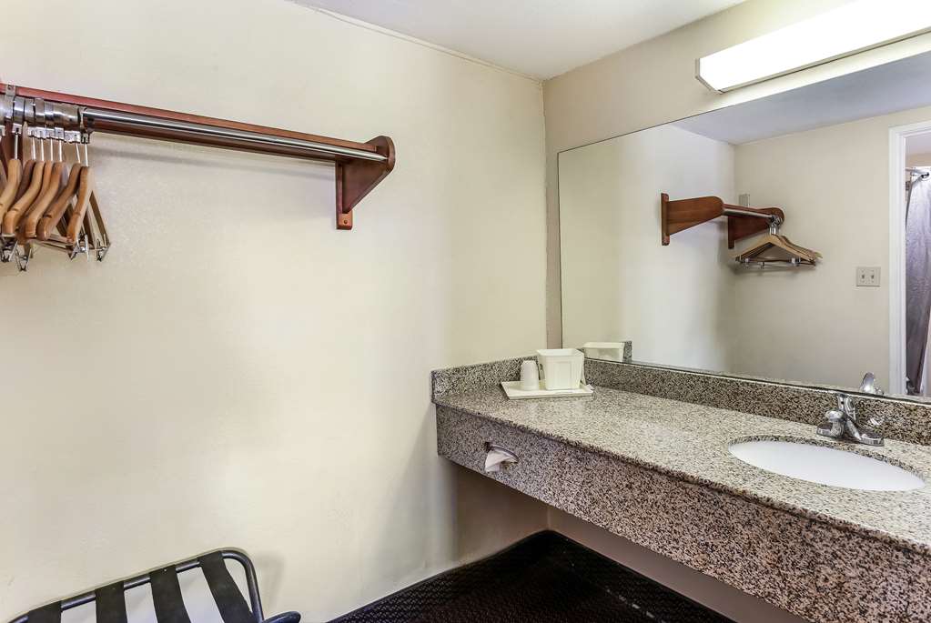 Americas Best Value Inn & Suites El Centro - photo 24