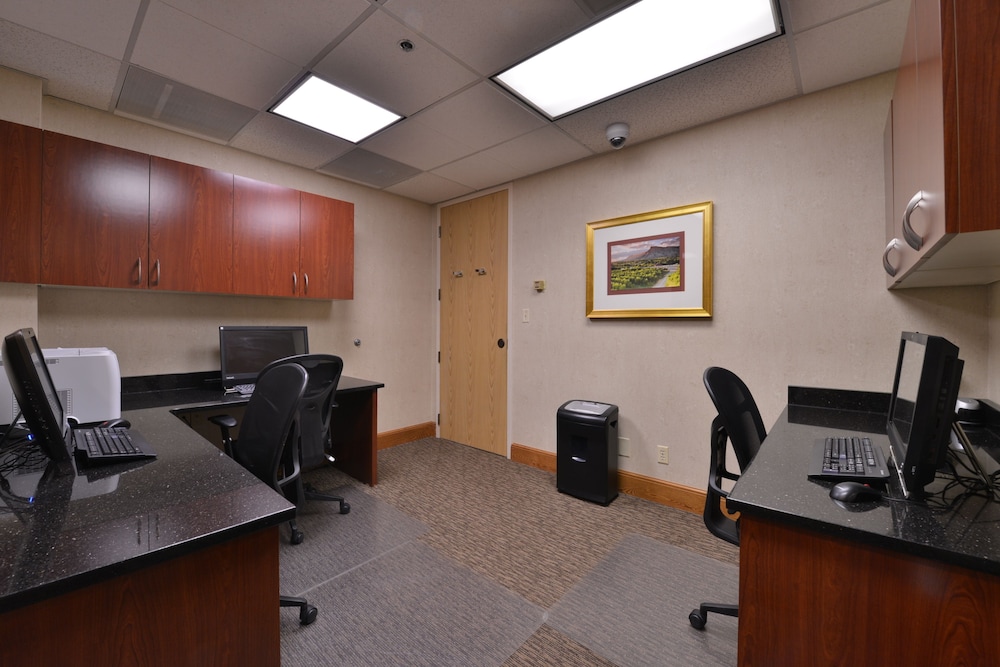 Doubletree Hotel Grand Junction - photo 92