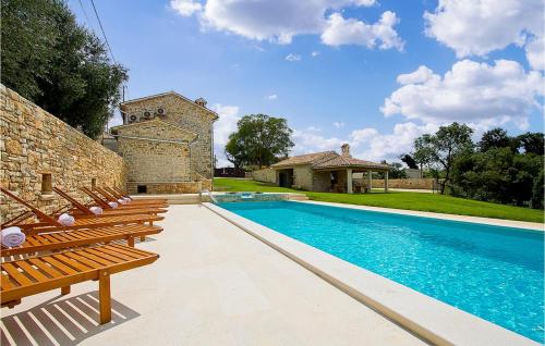 Villa Agra — 4-Star Luxury Hotel in Pula, Croatia