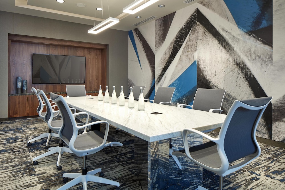 Homewood Suites by Hilton San Diego Downtown Bayside - photo 33