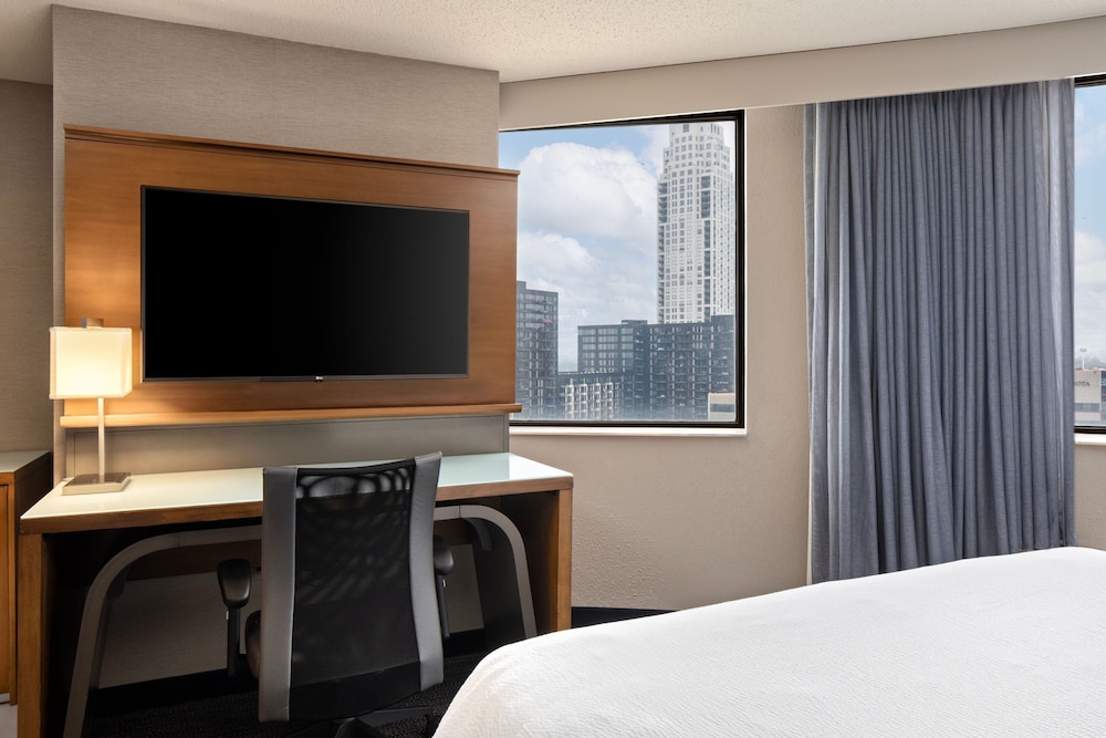 Courtyard by Marriott Minneapolis Downtown - photo 17