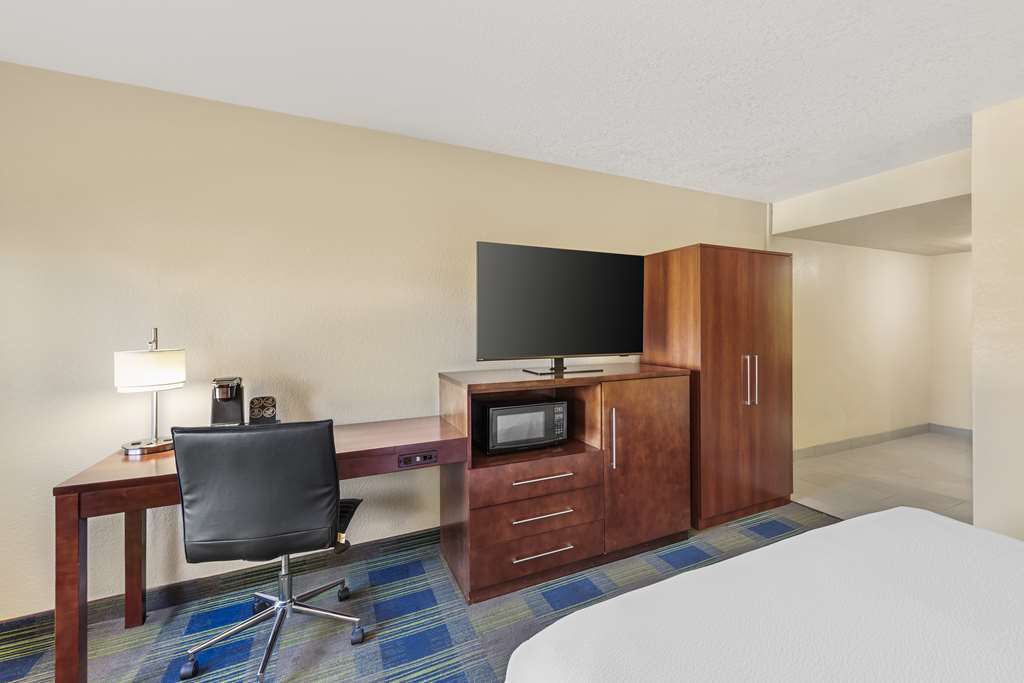 Best Western Plus Heritage Inn Ontario Rancho Cucamonga - photo 51