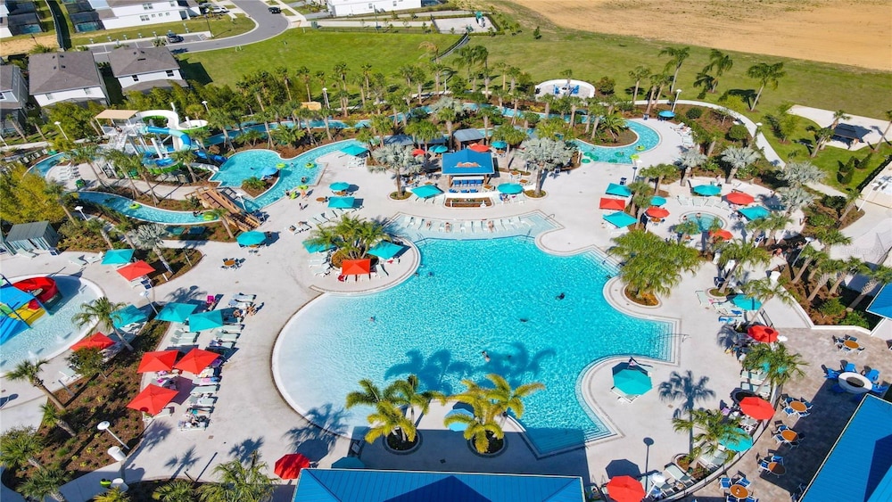 Relax in Style Pool Resort Amenities Near Disney - photo 40