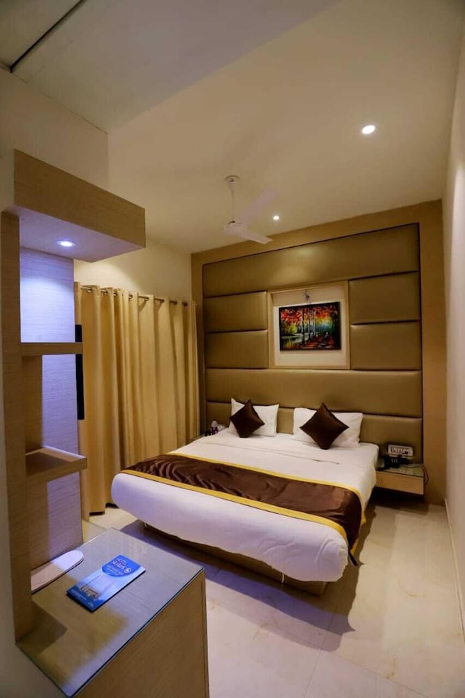 Hotel Skylark — Bareilly — photo 5
