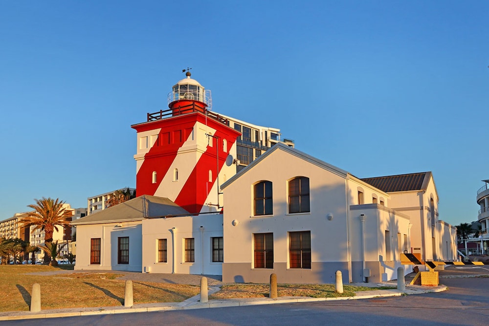 Primary image