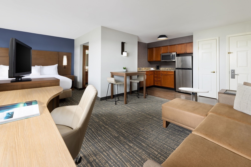 Residence Inn Potomac Mills - photo 10