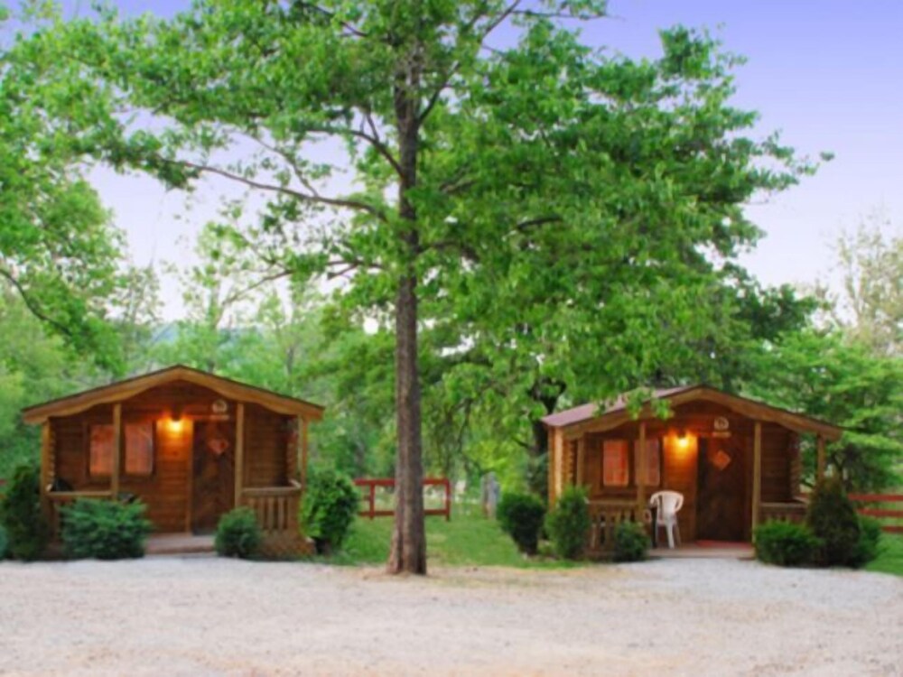 Yogi Bear's Jellystone Park Camp Resort - photo 8