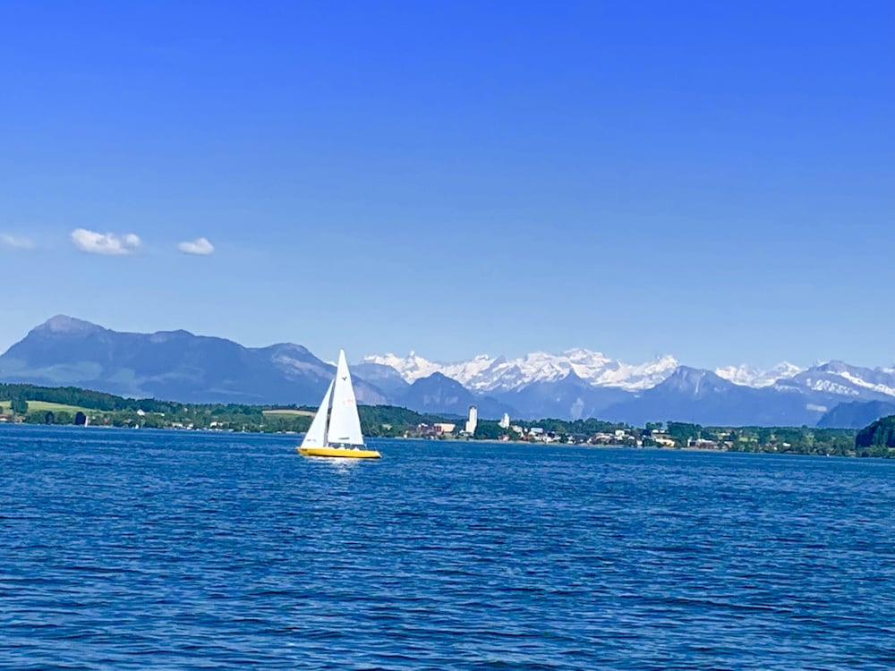 Ferienhaus Seeblick — 4-Star Luxury Hotel in Eich, Switzerland