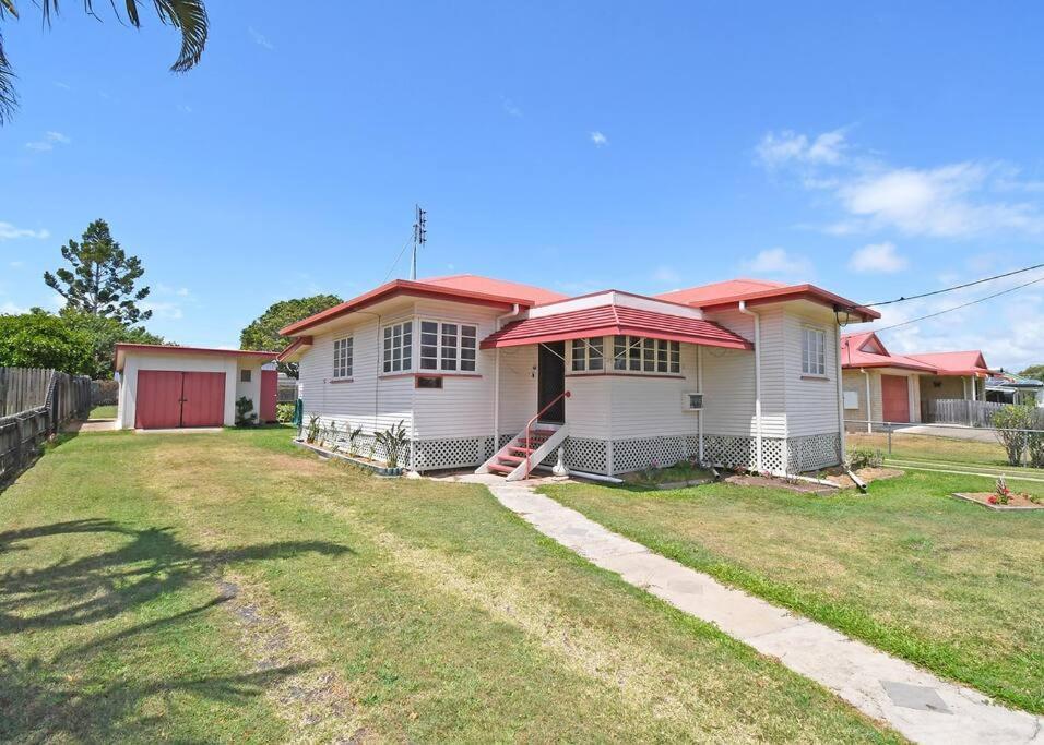 Family Tides — hotel in Urangan