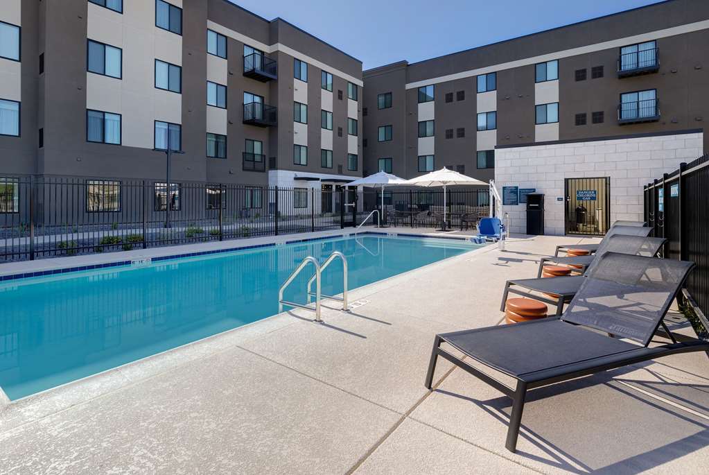 WaterWalk Extended Stay by Wyndham Huntsville - photo 8