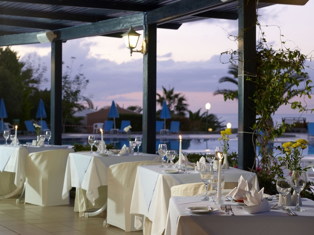 Hotel Creta Panorama in Panormos, Greece