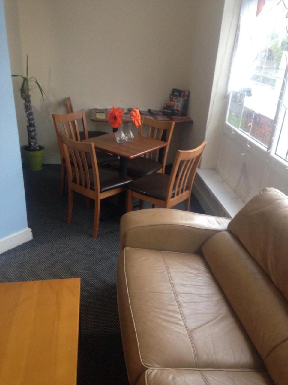 Yado Hotel — Blackpool — photo 2
