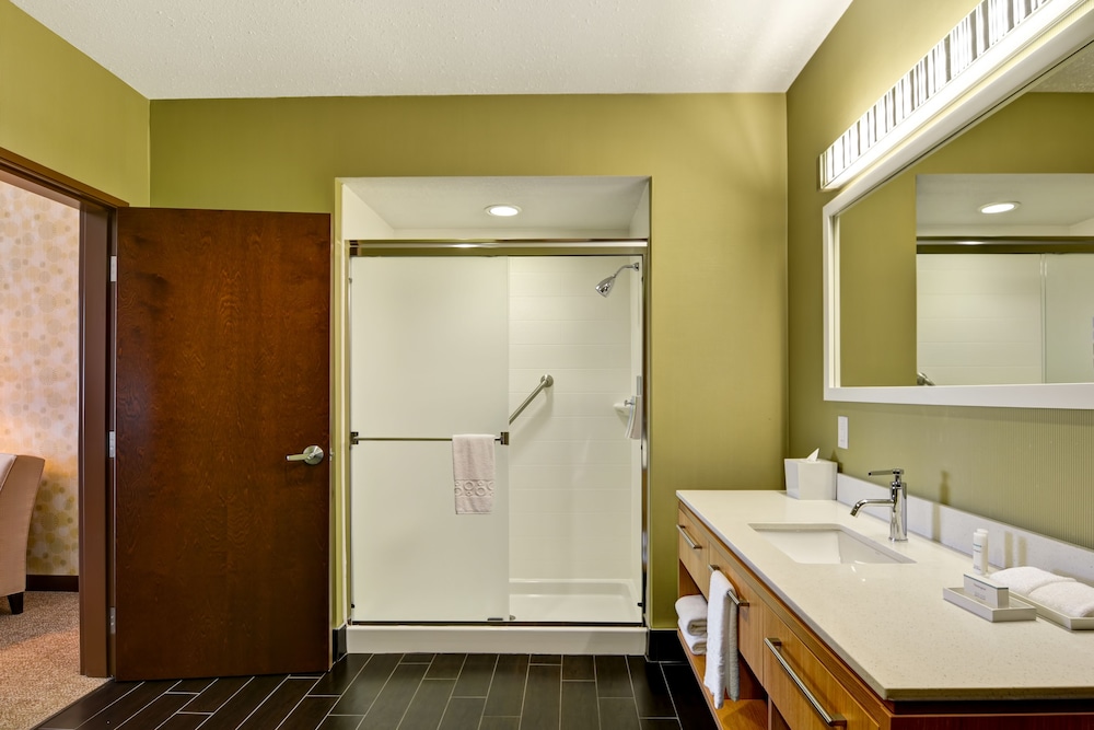 Home2 Suites by Hilton Albuquerque Downtown University - photo 39