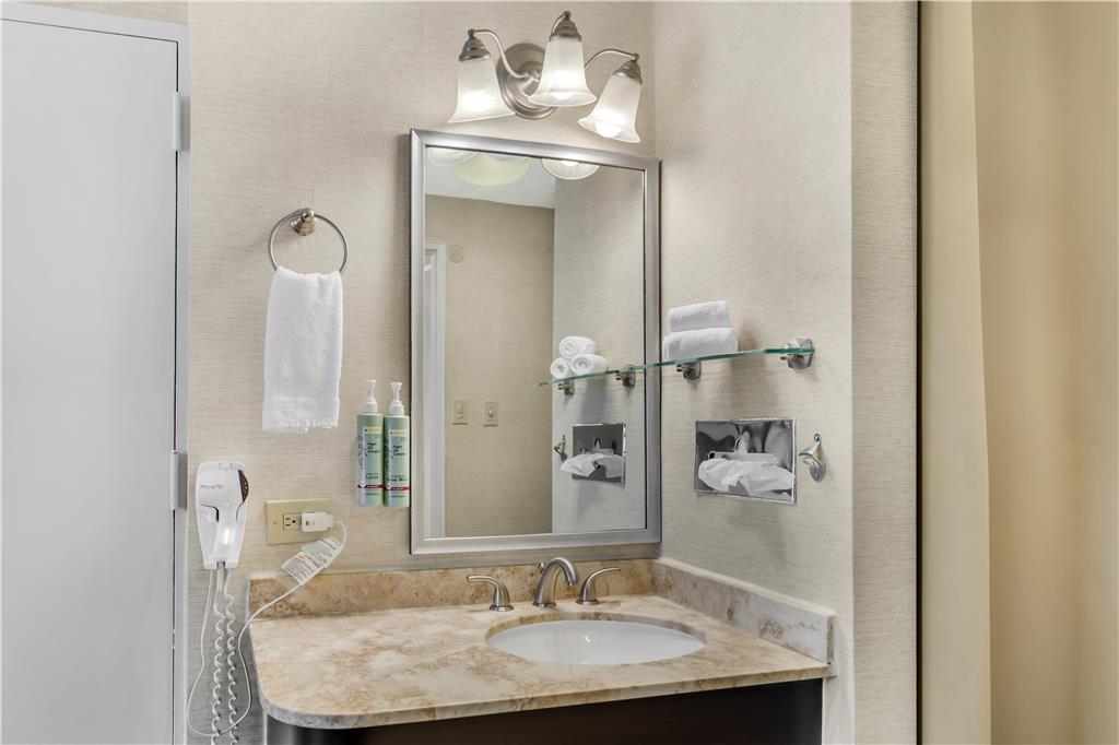 Best Western Queens Gold Coast - photo 26