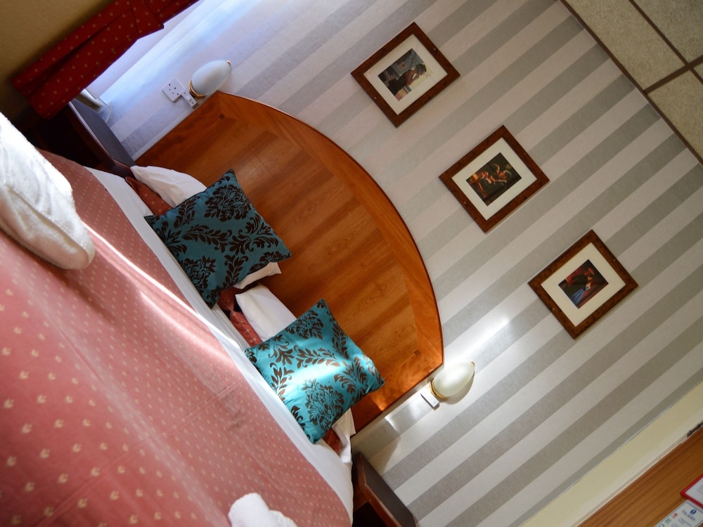 The Oak Lea Hotel — Blackpool — photo 4