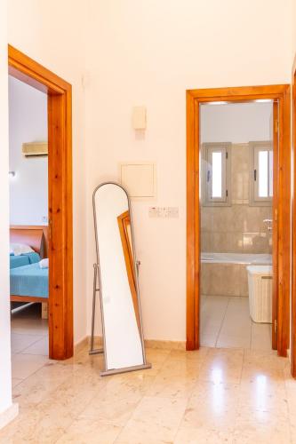 Luxury Coral Bay Villa Villa Shanta 3 Bedroom Villa Distant Sea Views