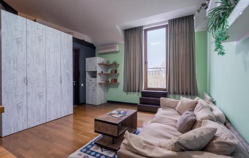 Tfeli Penthouse