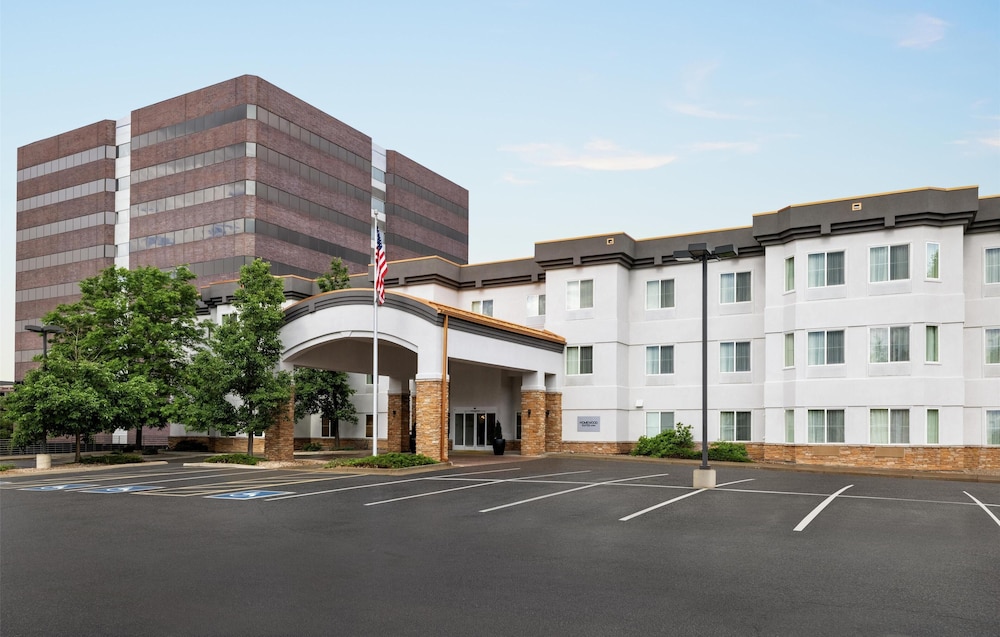 Homewood Suites by Hilton Denver West Lakewood in Lakewood, United States