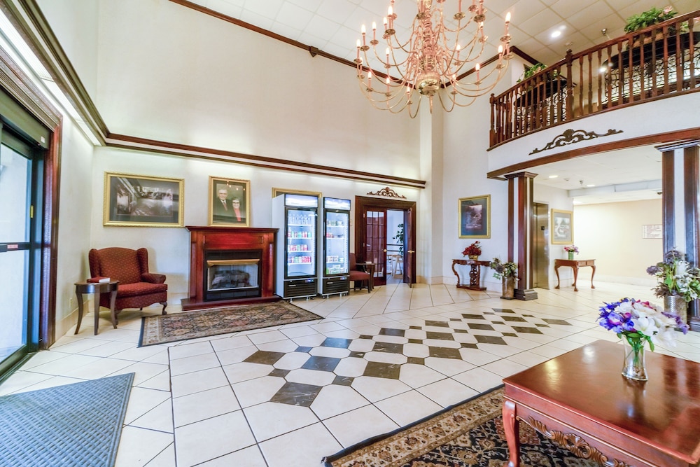 Ark Suites By Oyo Jonesboro I 555 - photo 3