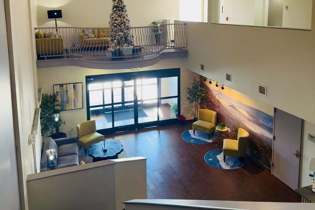 Clarion Pointe Albemarle - photo 11