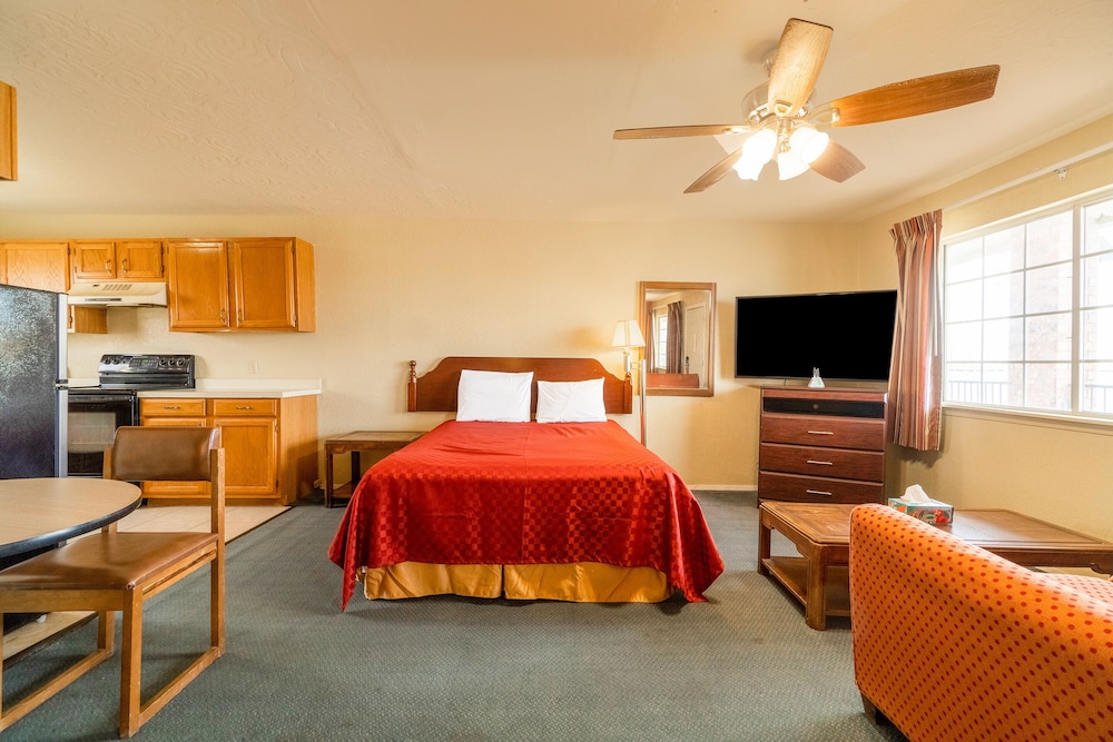 Stamford Inn - photo 12