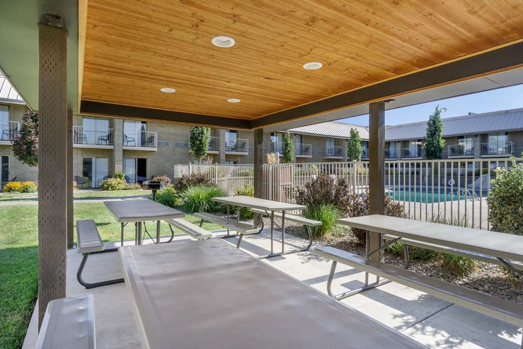 Best Western Plus Ahtanum Inn - photo 8