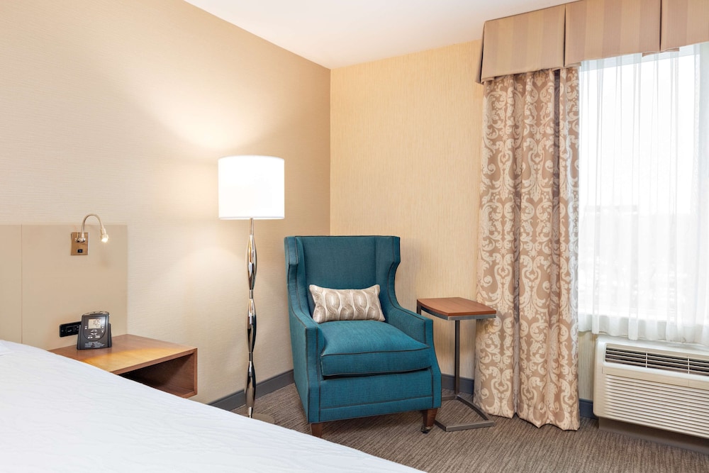 Hilton Garden Inn Folsom - photo 10