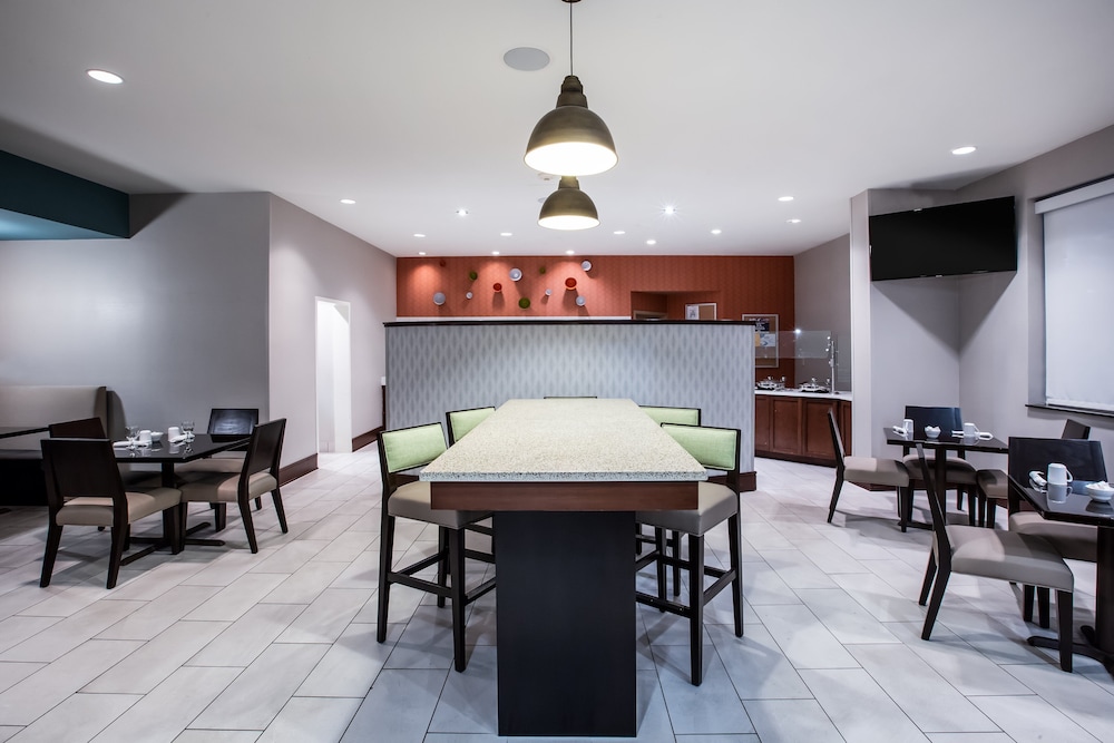 Holiday Inn Gulfport Airport by IHG - photo 37