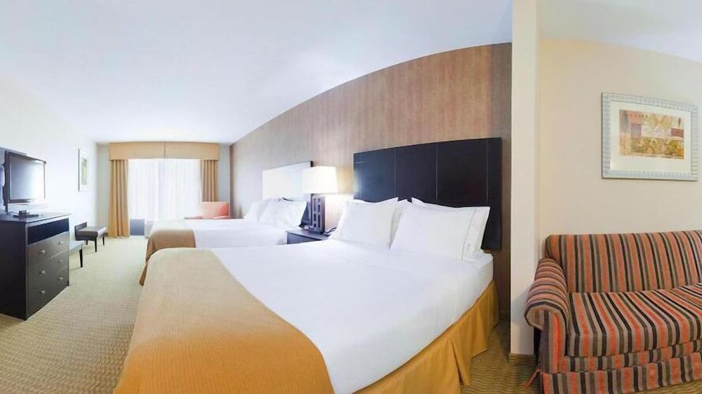 Holiday Inn Express Hotel & Suites Lebanon by IHG - photo 15