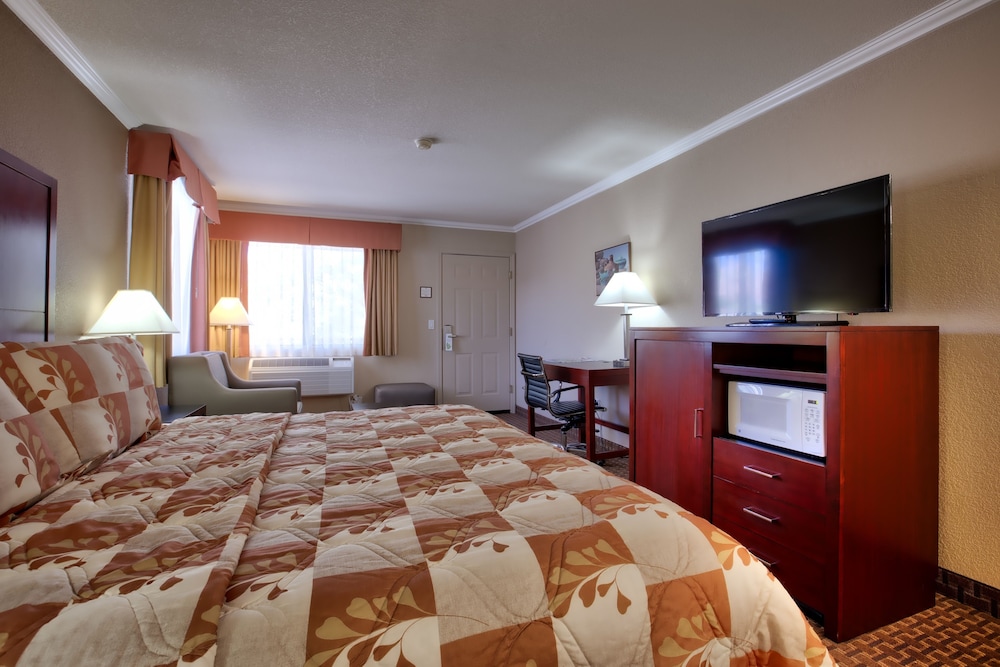 The Views Inn Sedona - photo 11
