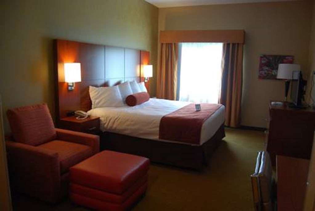 Best Western Plus Finger Lakes Inn & Suites - photo 18