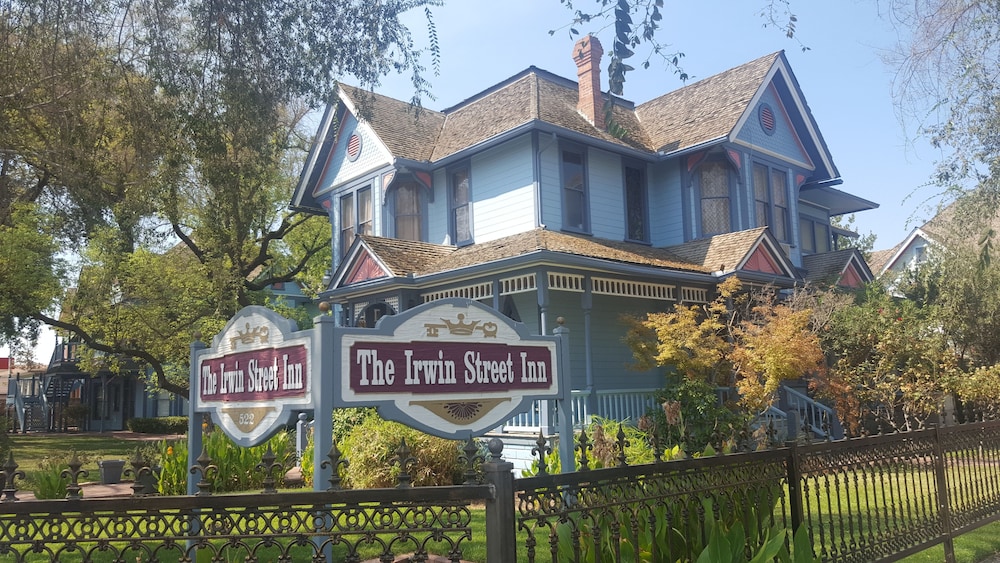 Irwin Street Inn — hotel in Hanford