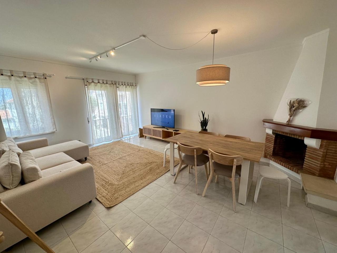 Best Houses 93 Casa Lagide — 4-Star Luxury Hotel in Ferrel, Portugal