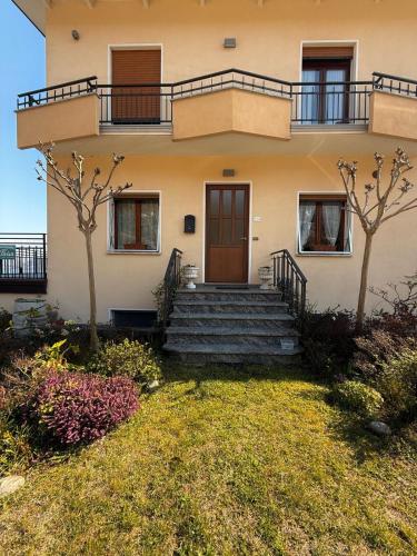 casa vacanza Tivàn — 4-Star Luxury Hotel in Cremia, Italy