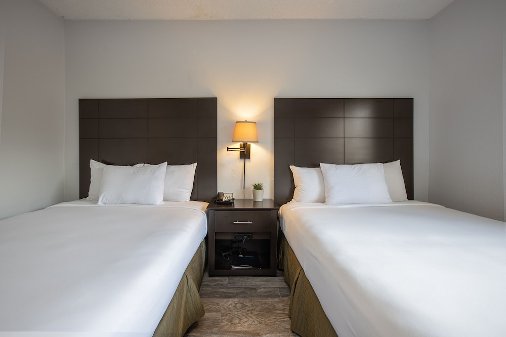 Legacy Vacation Resorts Kissimmee Orlando - photo 3