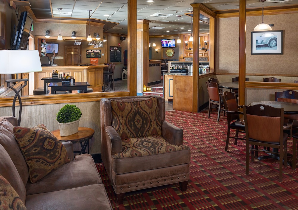Ramkota Hotel & Conference Center - photo 25
