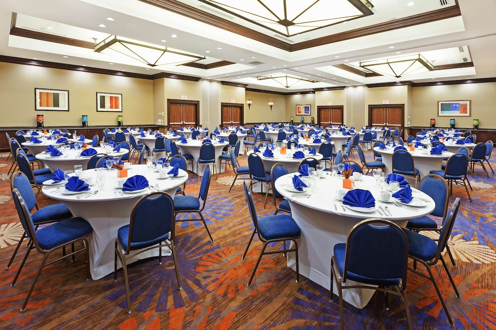 Hilton Garden Inn Midland - photo 27