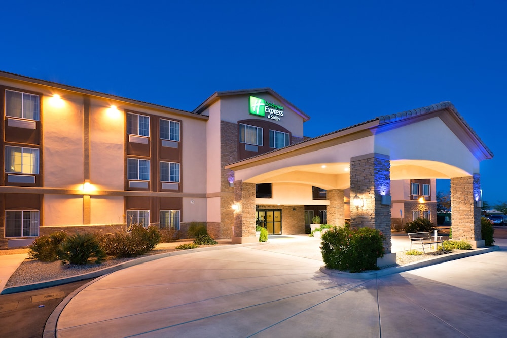 Holiday Inn Express & Suites Casa Grande an IHG Hotel - featured photo