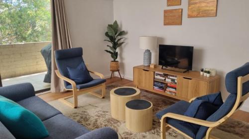 Relax In Cosy Comfort in Hawks Nest, Australia