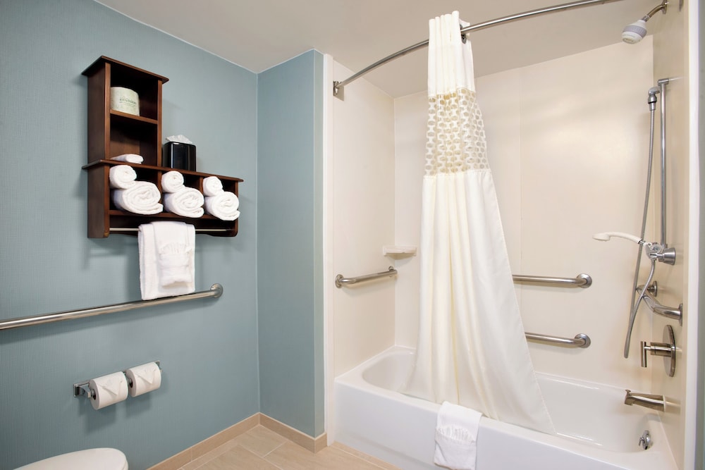 Hampton Inn & Suites Outer Banks Corolla - photo 22