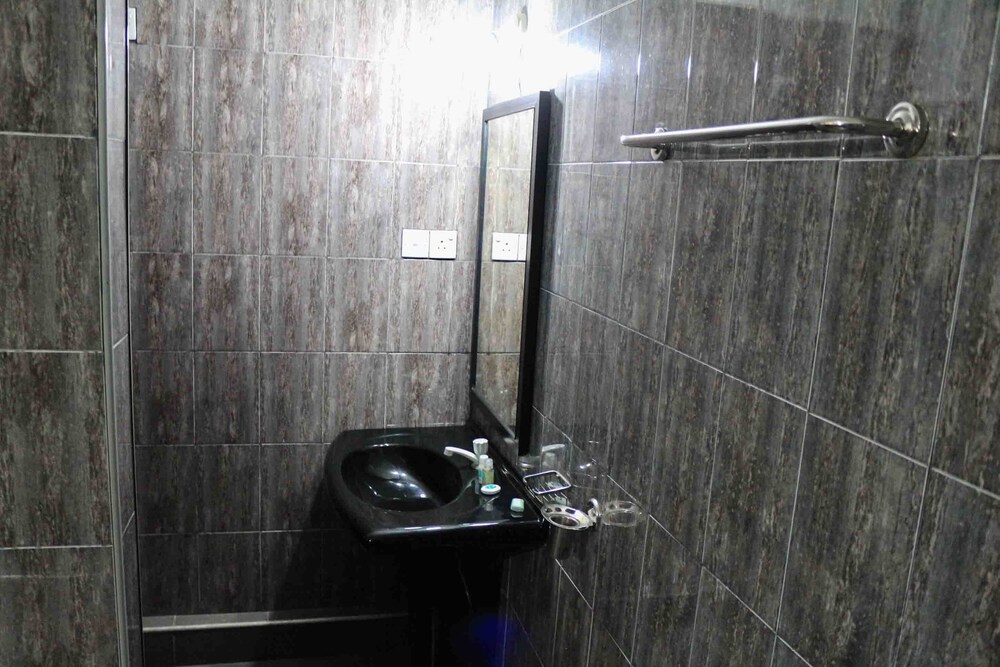 Foreign Inn — Anuradhapura — photo 3